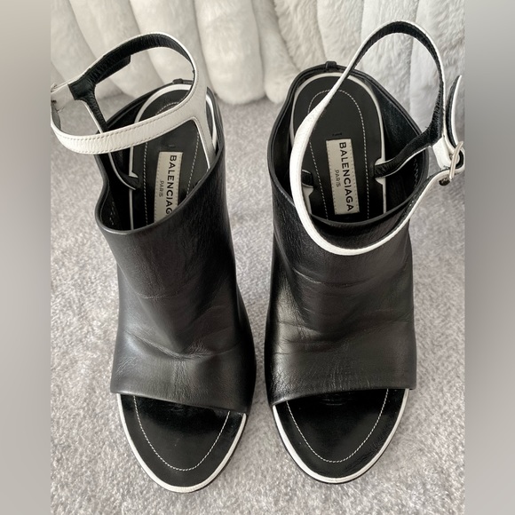 BALENCIAGA Leather Heel Sandals Black Size 37 EU - Picture 3 of 6
